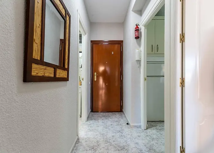 Perla 5 - 1 Bed 1 Bath View Apartment