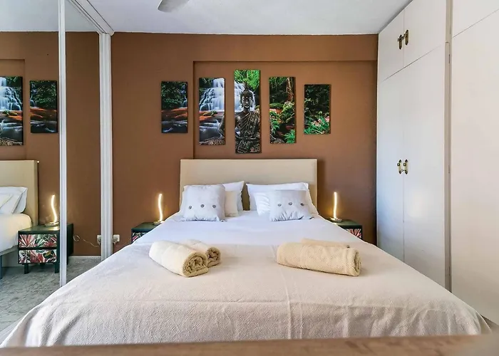 Perla 5 - 1 Bed 1 Bath View Apartment *